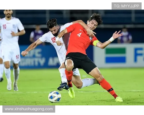 亚洲世预赛焦点对决韩国队迎战强敌伊朗队全力争胜